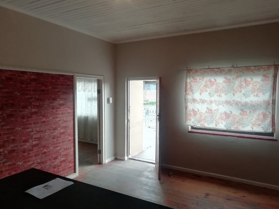 2 Bedroom Property for Sale in Kensington Eastern Cape